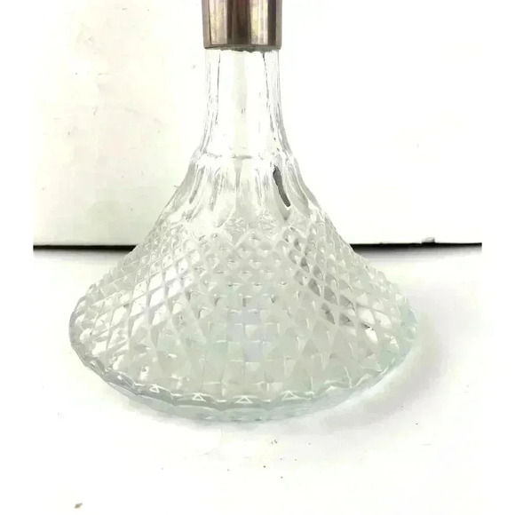 VTG Diamond Cut Glass Whiskey Decanter Silver Plate Collar & Stopper Barware - Picture 11 of 16
